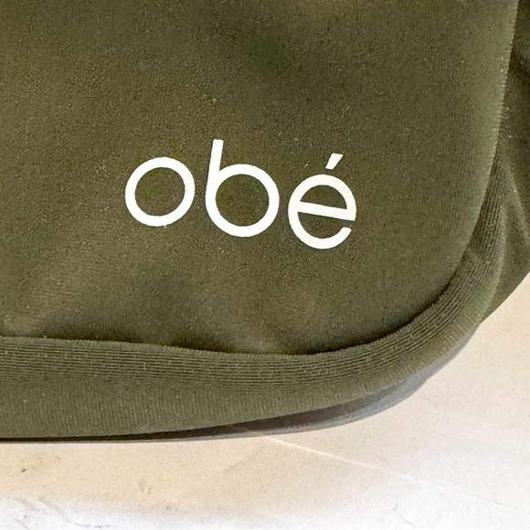 🌲💚 OBŌ Hunter Green Crossbody / Belt Bag – Adventure-Ready & Super Stylish! 💚 - Picture 15 of 16